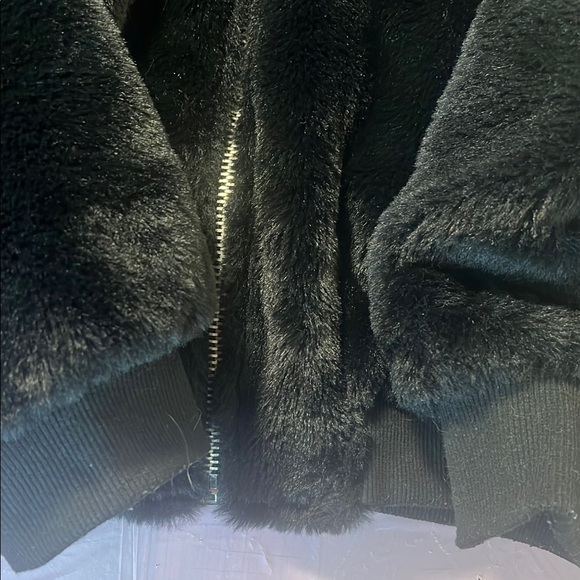 Reversible Hooded Faux Fur Jacket - Picture 6 of 8